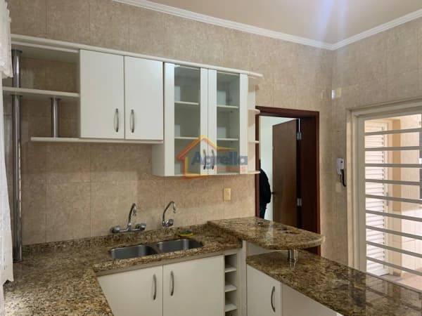 Casa em Mogi Guaçu - Jardim Serra Dourada