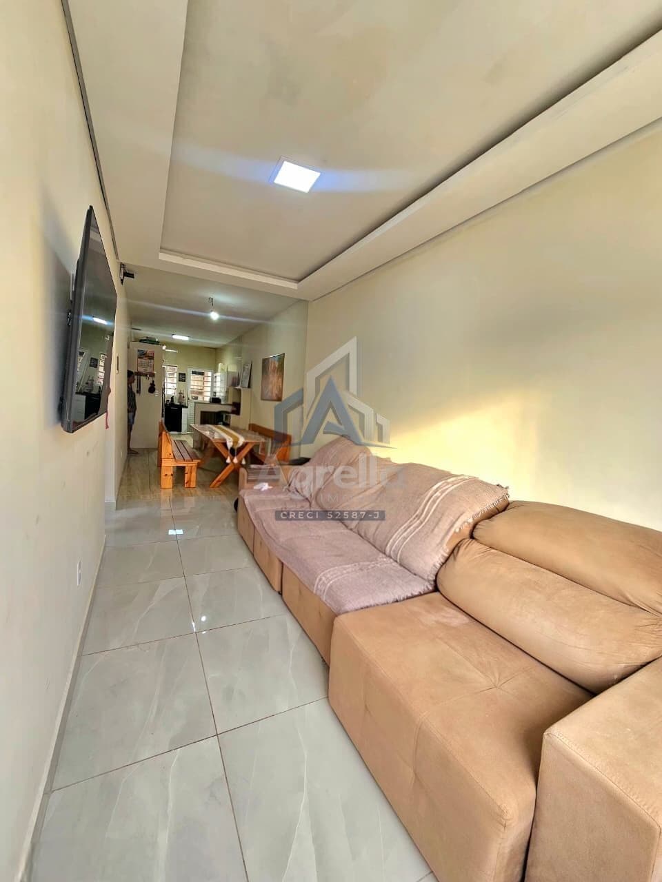 CASA COM PISCINA À VENDA NO JARDIM SUÉCIA - MOGI GUAÇU/SP