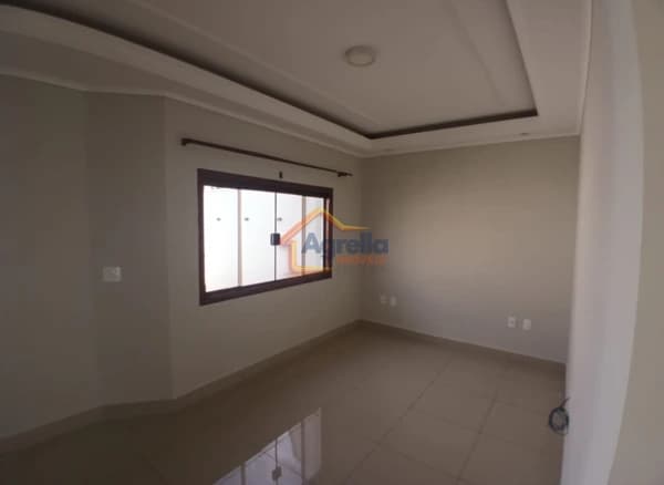 Casa em Mogi Guaçu - Parque Cidade Nova