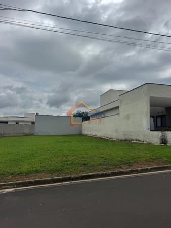 Lote/Terreno em Estiva Gerbi - Centro