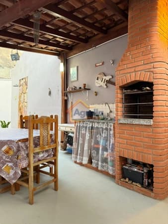 Casa em Mogi Mirim - Santa Cruz
