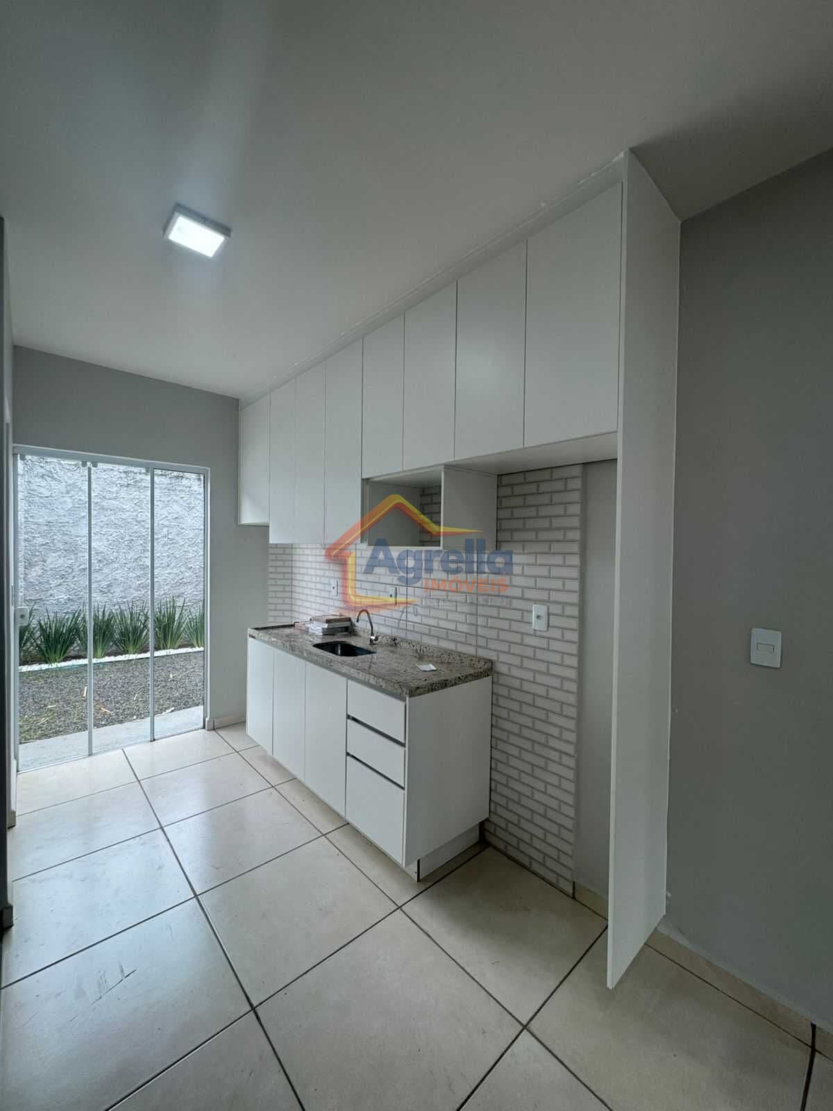 CASA TODA PLANEJADA NO CONDOMÍNIO VILLA PRIMAVERA - MOGI MIRIM/SP
