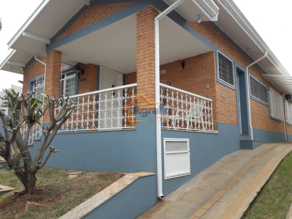 Casa em Mogi Mirim - Jardim Áurea
