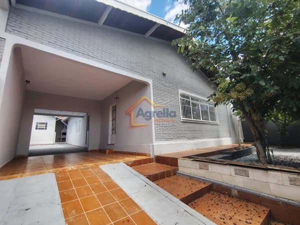 Casa em Mogi Mirim - Vila Bianchi