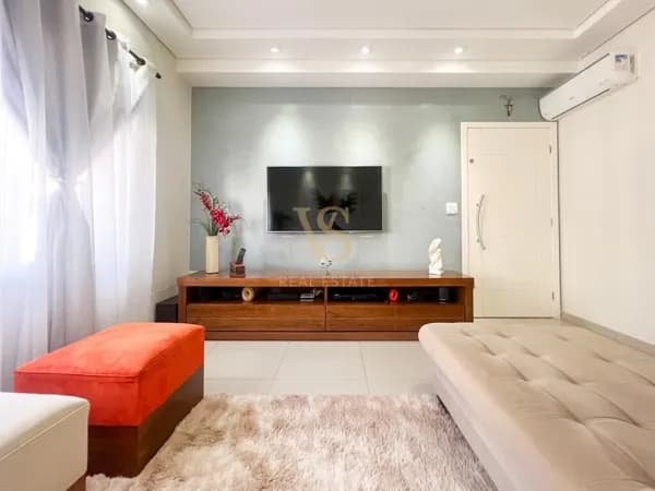 Casa de Condomínio em Jundiaí - Medeiros