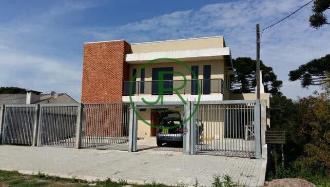 SOBRADO TRIPLEX