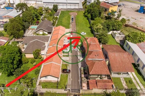 Lote/Terreno em Colombo - Atuba