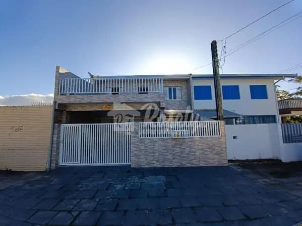 Sobrado à venda no Balneário Praia De Leste em Pontal do Paraná/PR