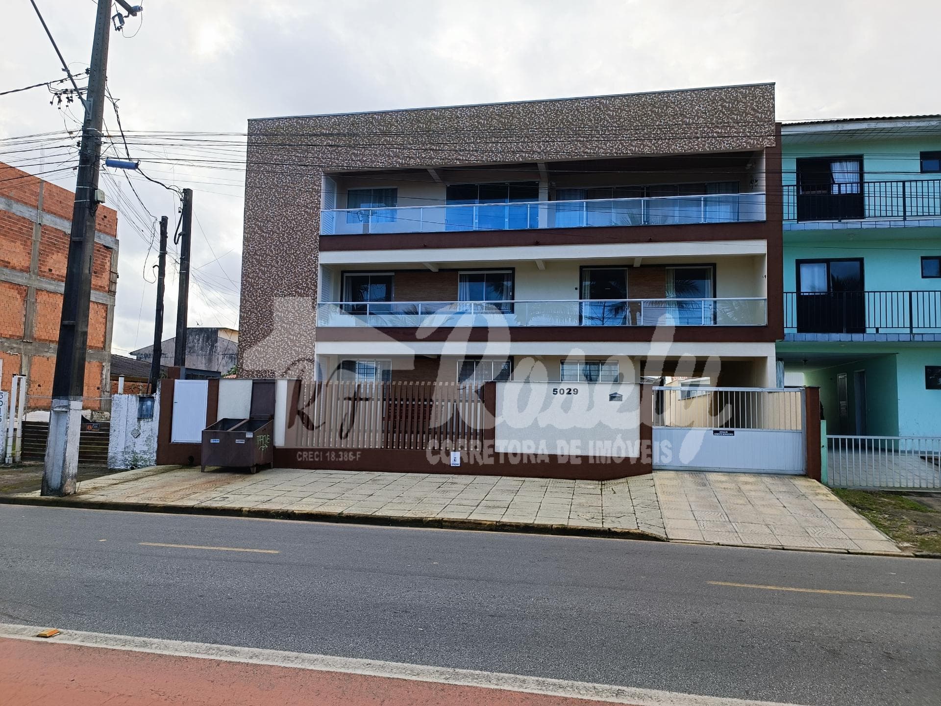 Apartamento à venda no Balneário Guarapari em Pontal do Paraná/PR