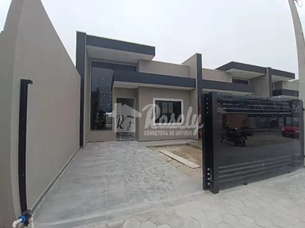 Casa à venda no bairro Balneário Itapuan em Pontal do Paraná/PR