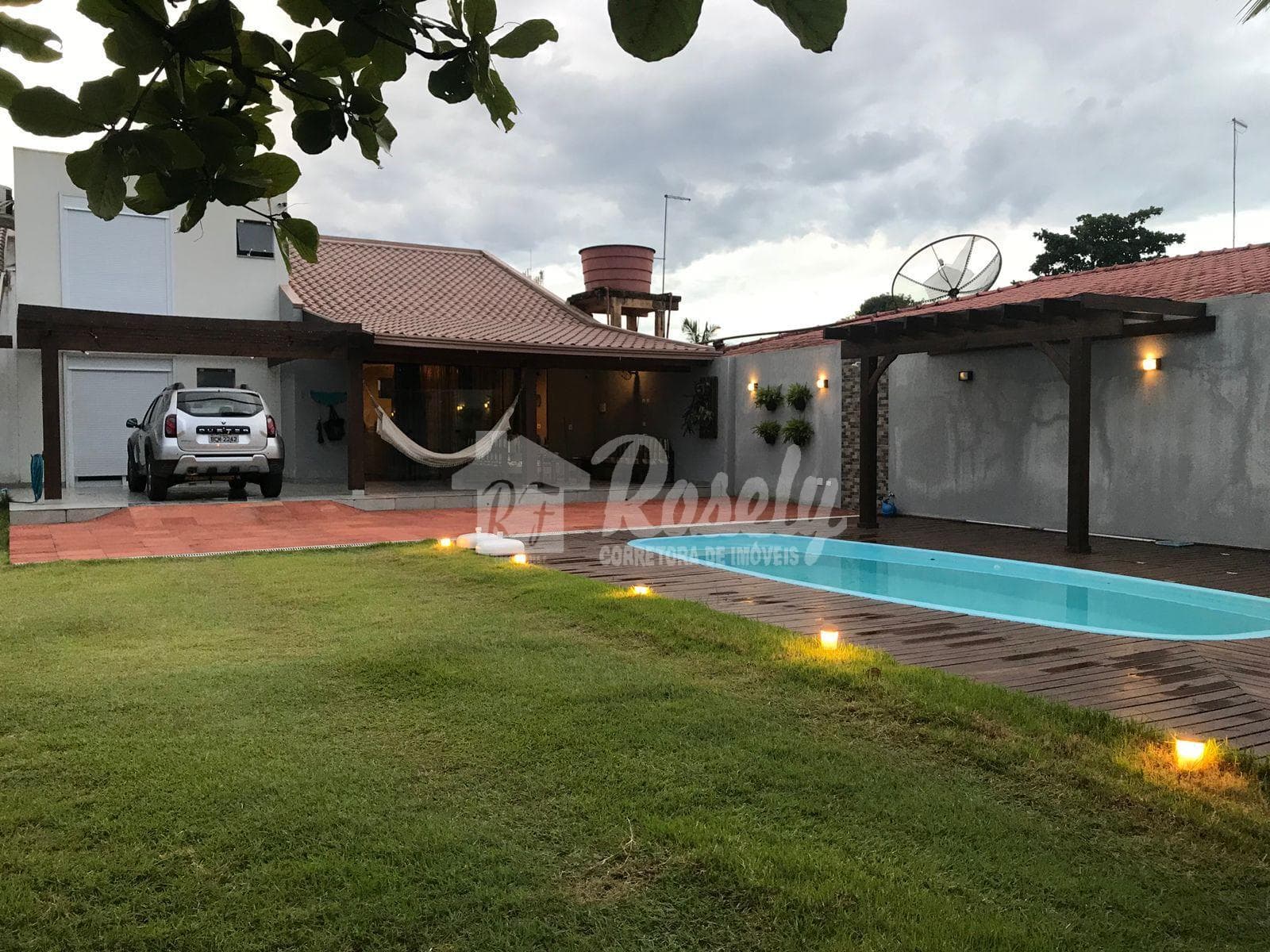Sobrado Alto Padrão em Balneário Santa Terezinha, Pontal do Paraná/PR