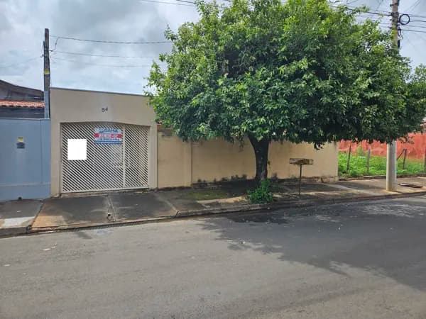 Casa na Village Regina - Boa Localização