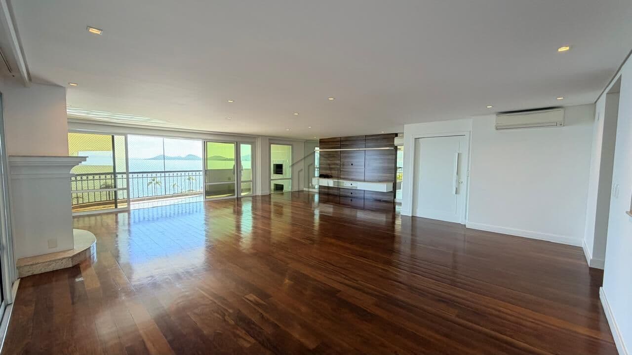 Apartamento Alto Padrão em Agronômica, Florianópolis/SC