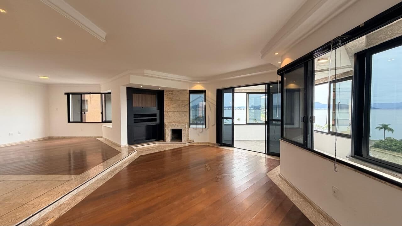 Apartamento em Florianópolis - Agronômica