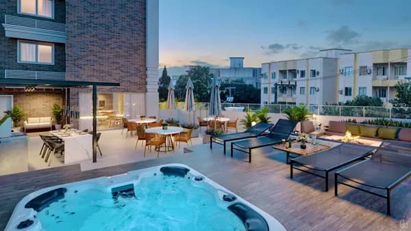 Apartamento Padrão à venda no bairro Trindade em Florianópolis/SC