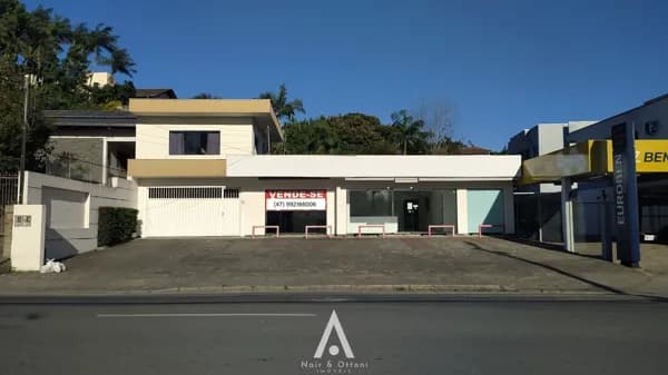 Loja e Casa Itoupava Norte