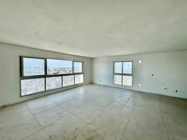 Apartamento 1 por andar em fase de acabamento