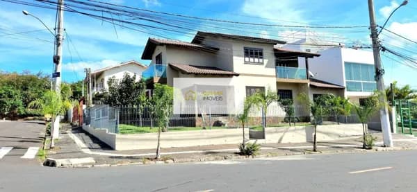 Casa em Gravataí - Jansen