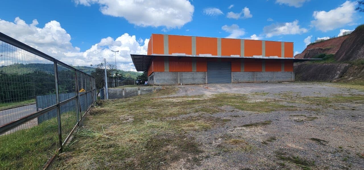 Galpão/Depósito/Armazém em Atibaia - Tanque