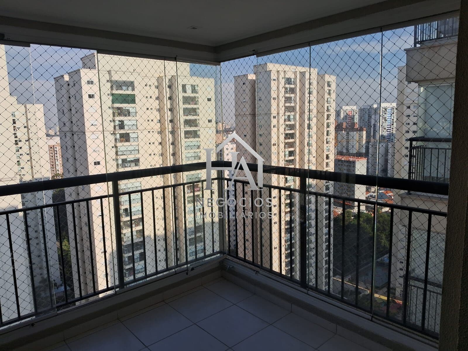 Apartamento Studio a venda no Condomínio Cidade Maia - Jardim Flor da Montanha, Guarulhos / SP