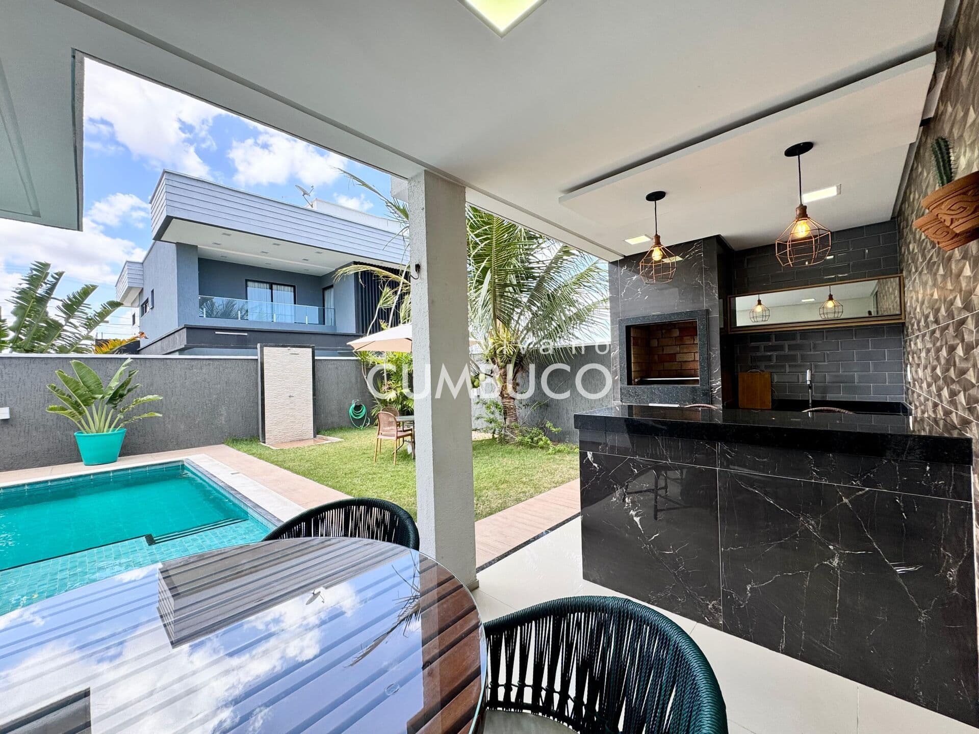 Casa com 4 dormitórios à venda, 250 m² por R$ 1.390.000,00 - Garrote - Caucaia/CE