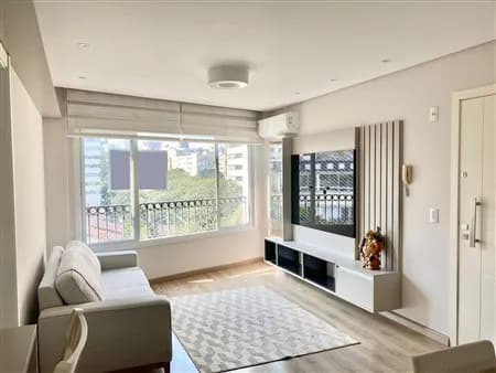 Apartamento a venda com 80 metros quadrados, possui 2 quartos. Localizado no Jardim Botânico - Porto Alegre - RS
