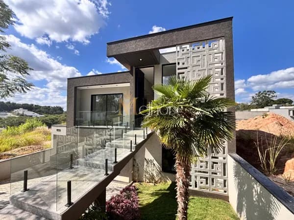 🏡 Imóvel de Alto Padrão com Piscina e Permuta – Ref. Euroville 2 | Bragança Paulista