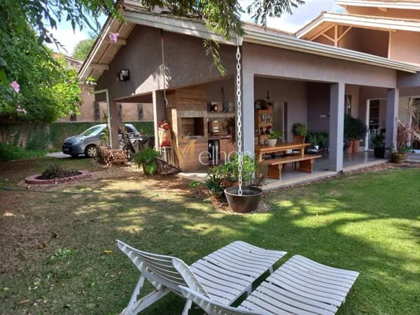 Casa de Alto Padrão à Venda - Condomínio Parque das Garças, Atibaia