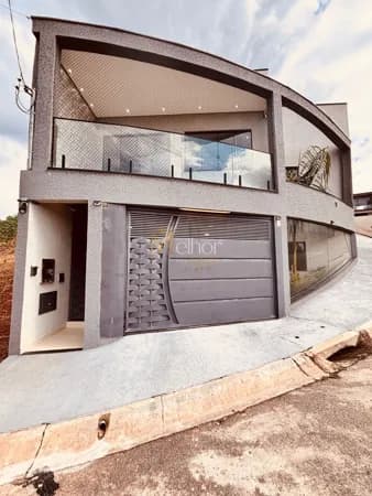 🏡 Casa à Venda com 3 Dormitórios e Área Gourmet – Villa Verde, Bragança Paulista/SP