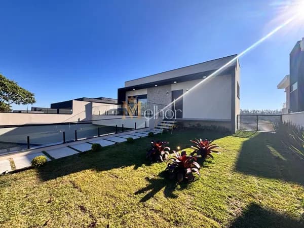 Casa Alto Padrão em Condomínio Fechado – Flamboyan | Bragança Paulista/SP