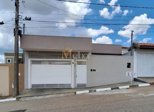 Casa à Venda em Bragança Paulista - Vista Alegre