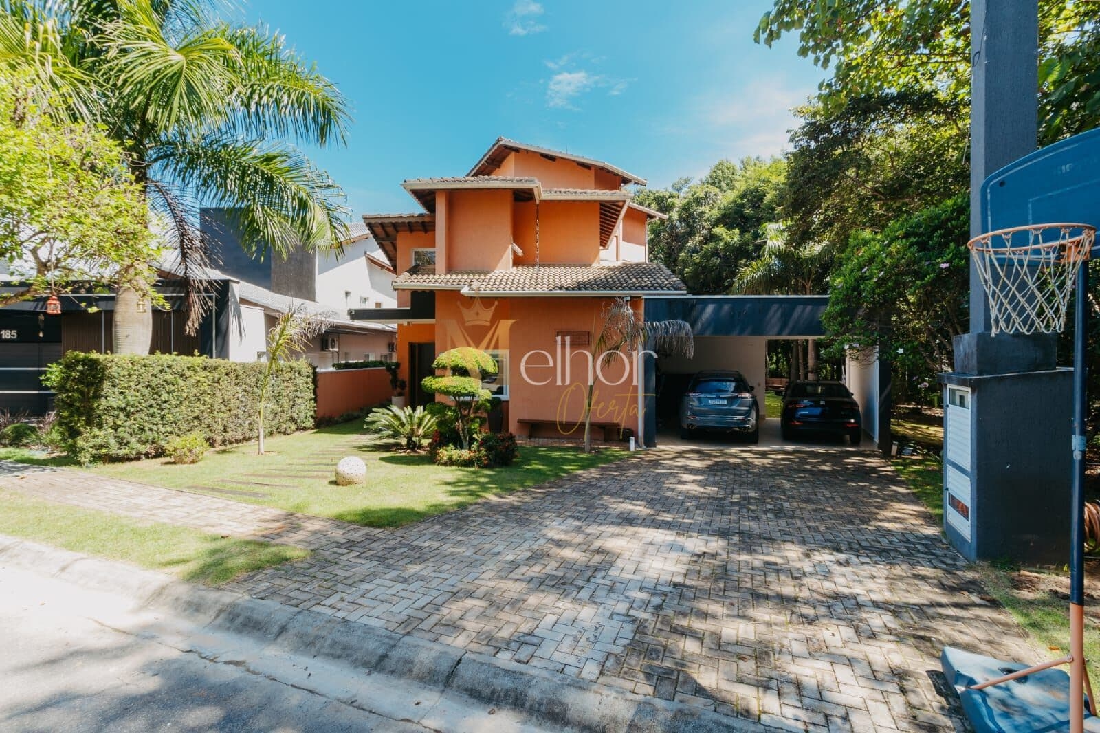Deslumbrante Casa no Condomínio Figueira Garden – Atibaia/SP
