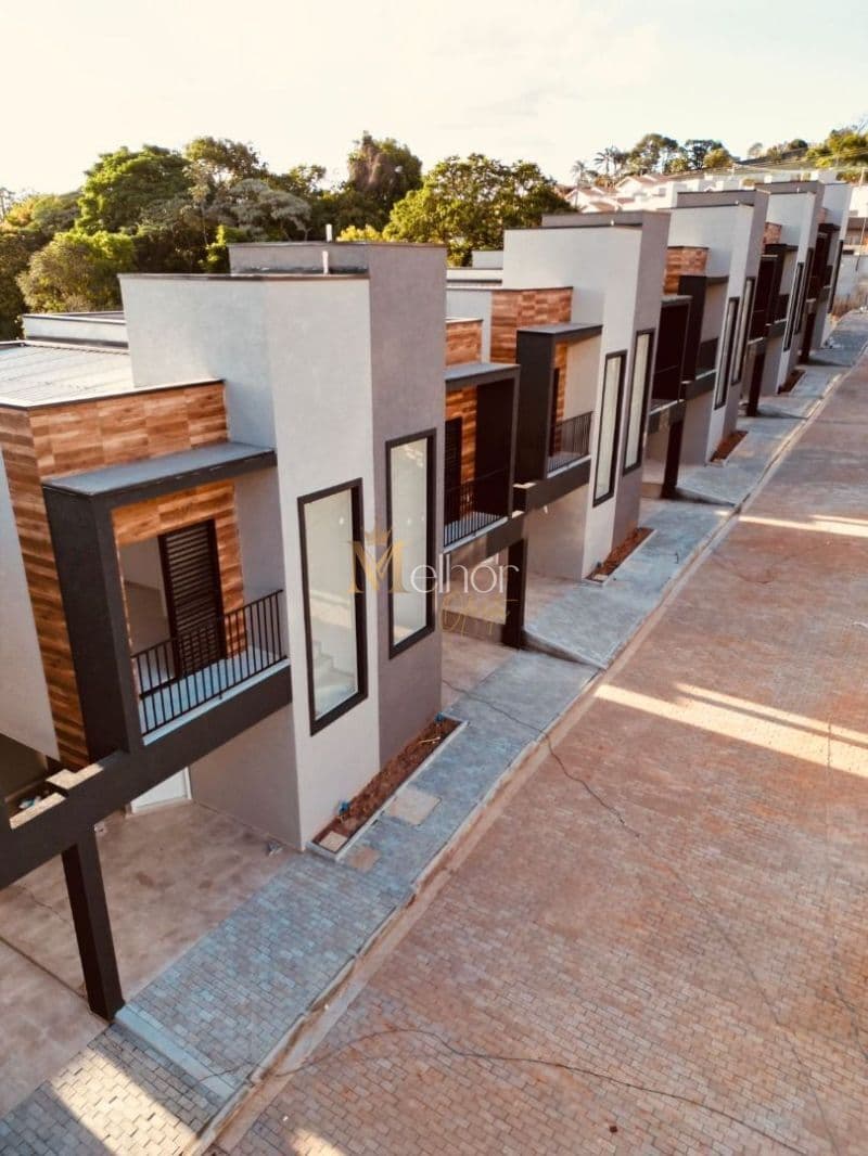Sobrado Novo em Condomínio Fechado – São Felipe, Atibaia/SP – R$ 480.000,00 | Pronto para Morar
