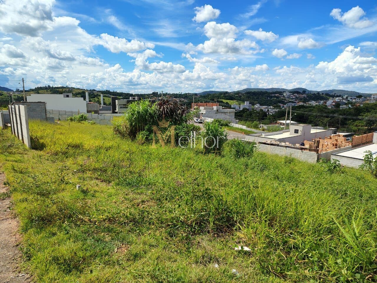 Terreno à Venda - Jardim Imperial, Atibaia