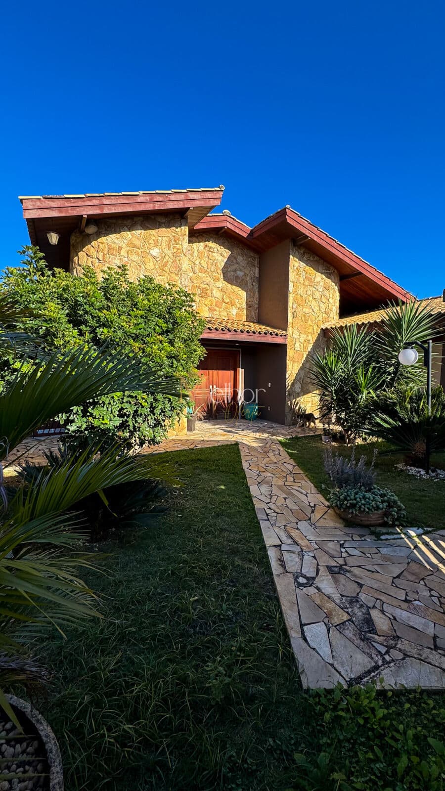 Casa à Venda – Atibaia/SP