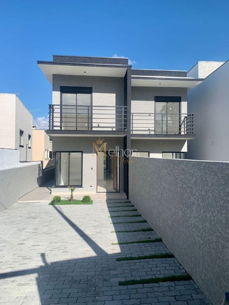 Sobrado de Alto Padrão com 3 Suítes no Jardim do Lago – Moderno e Sofisticado