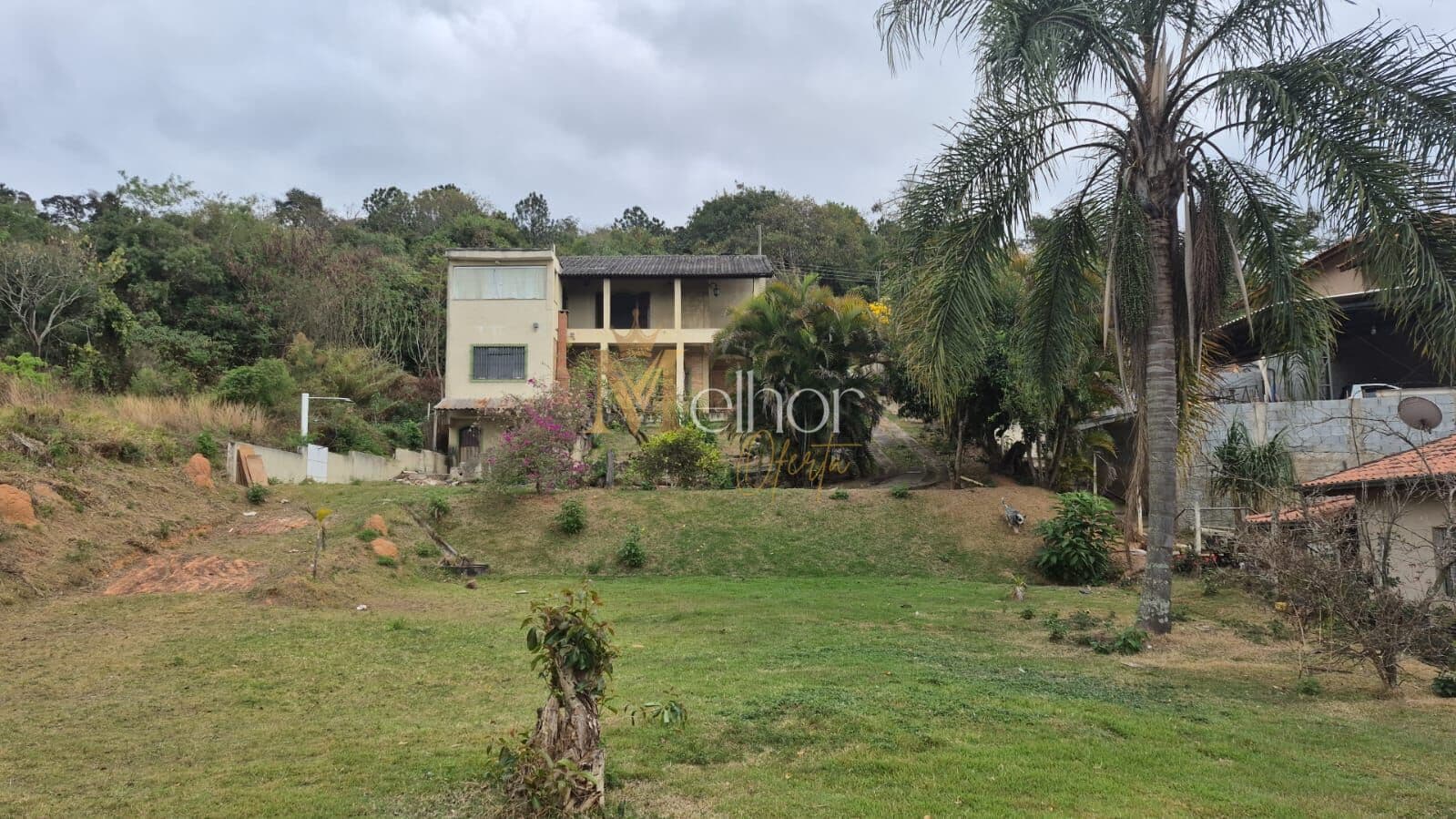 CHÁCARA COM VISTA DESLUMBRANTE PARA A PEDRA GRANDE – ATIBAIA