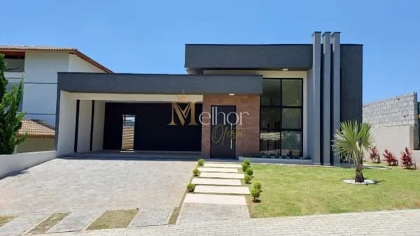 Casa Térrea de Alto Padrão no Condomínio Figueira Garden em Atibaia – Modernidade e Conforto
