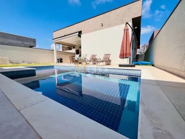Casa Térrea à Venda – Condomínio Terras de Atibaia 1, Atibaia/SP