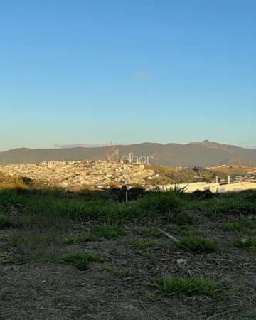 📍 Terreno à Venda no Loteamento Vivejo – Atibaia/SP