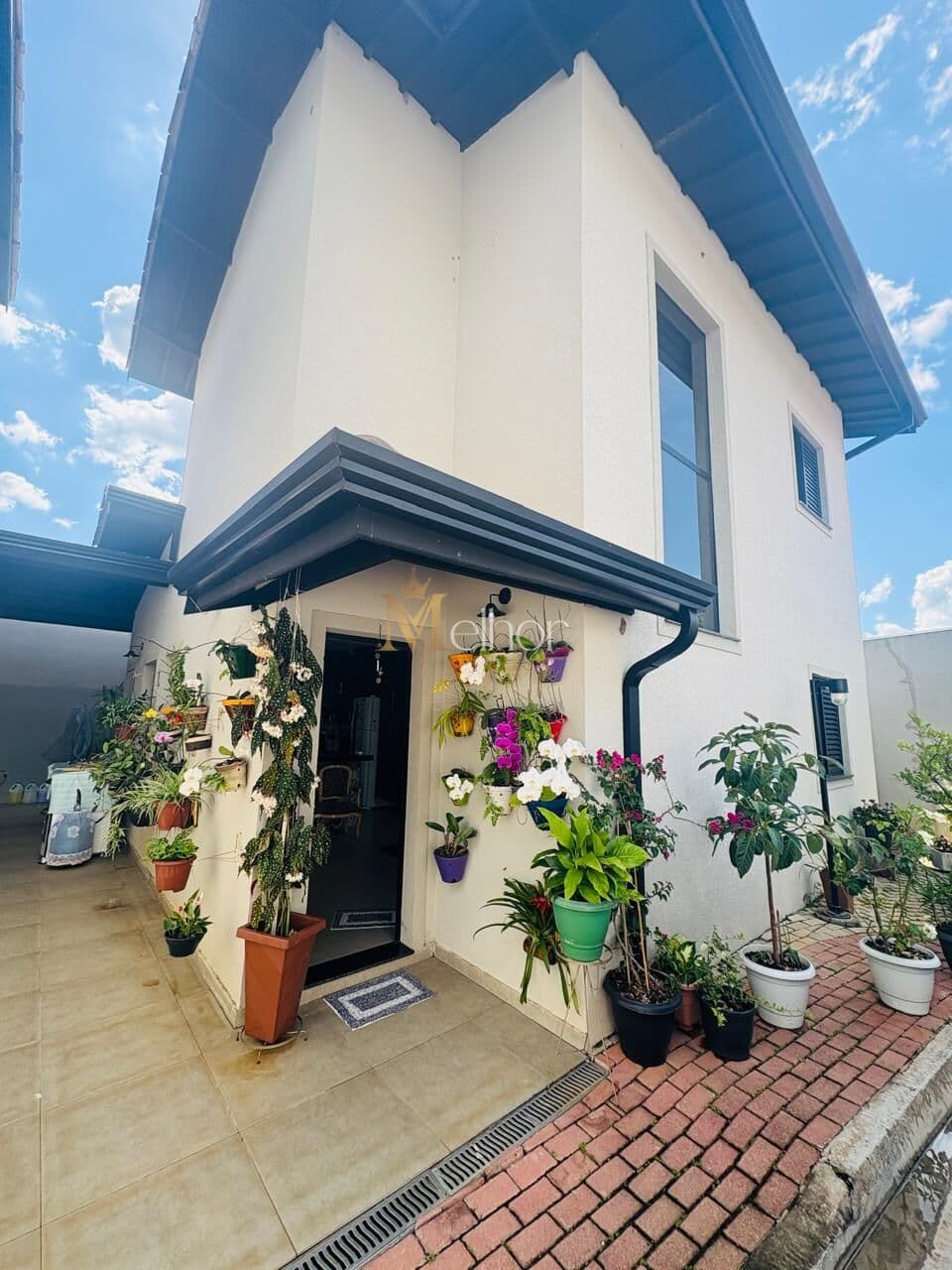 🏡 Seu Novo Lar em Condomínio Tranquilo e Completo!