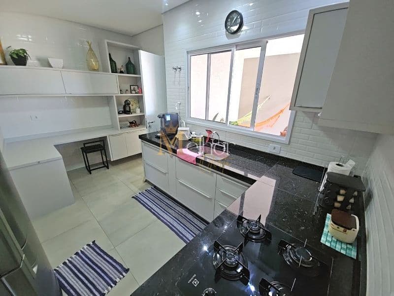 Linda Casa Térrea em Condomínio Fechado – Vila Giglio, Atibaia
