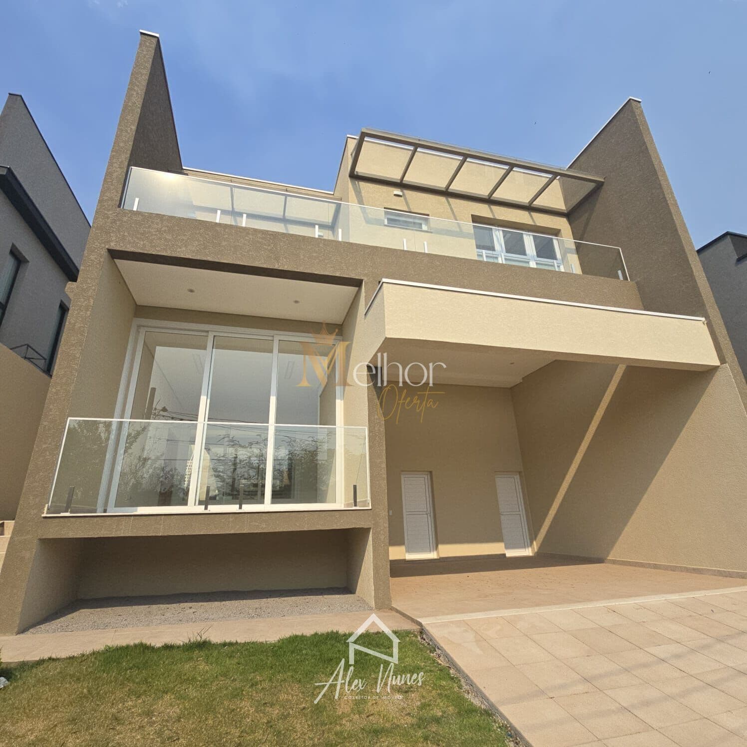 Casa de Alto Padrão à Venda – Jardim Itaperi, Atibaia - SP