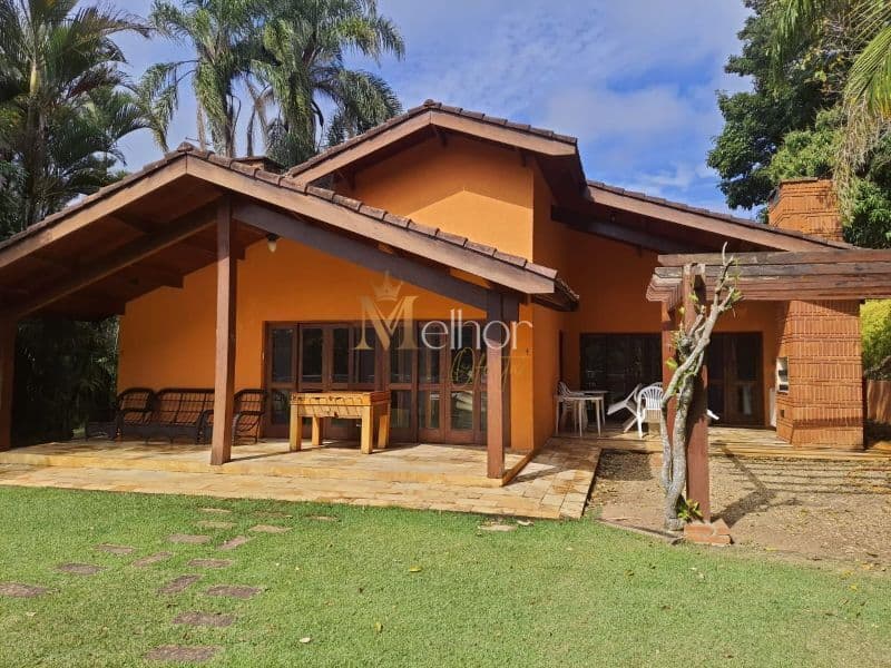 Casa de Alto Padrão com 4 Suítes no Condomínio Estância Parque de Atibaia – Sofisticação e Exclusividade