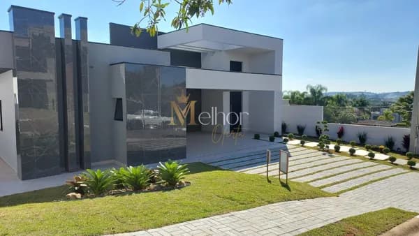 Linda Casa em Shambala 3 – Conforto e Exclusividade em Atibaia!