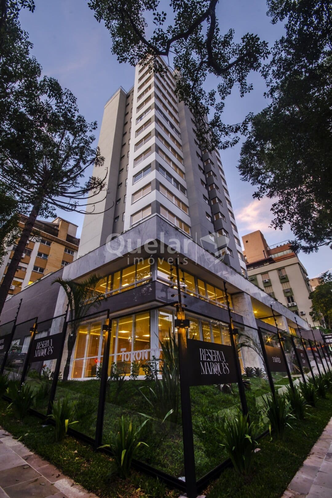 Apartamento 3 Suítes no Bairro Auxiliadora