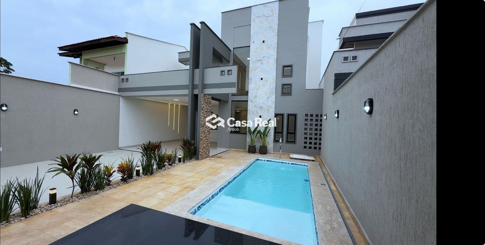 Casa com 4 suites, area de lazer completa e area gourmet integrada no Araçagy!!!