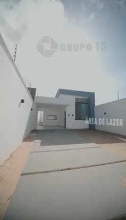 Casa com 3 quartos, sendo uma suíte no Araçagi.
