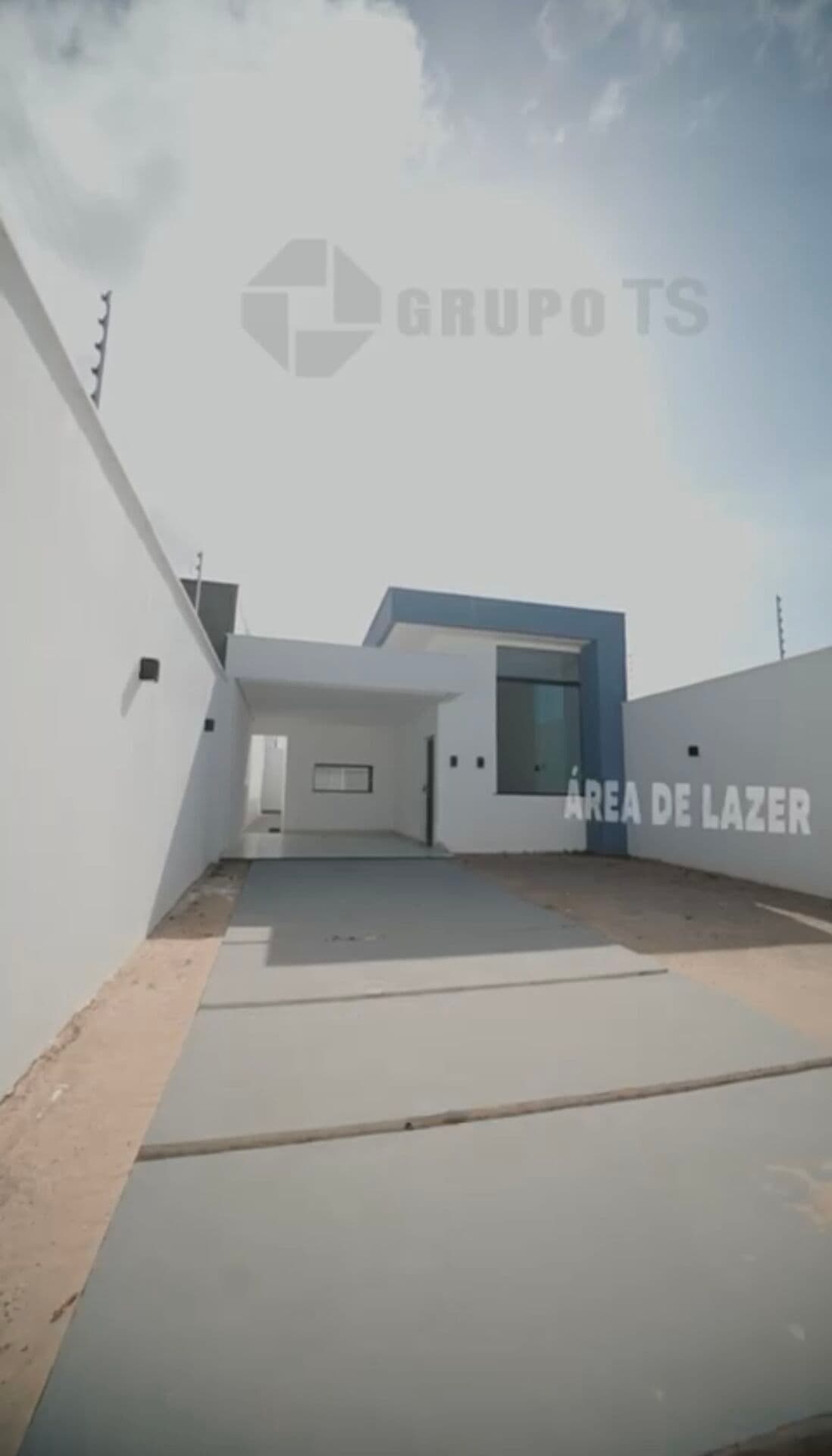 Casa com 3 quartos, sendo uma suíte no Araçagi.