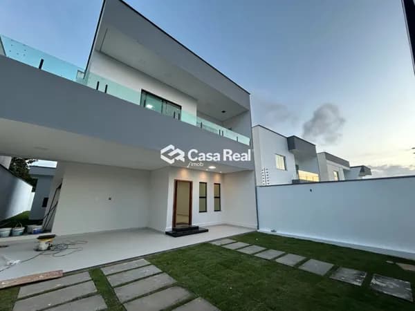 Casa com 3 suites e area de lazer completa próximo a praia do Araçagy!!!